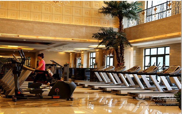 深圳中行航健身會所 深圳中行航健身會所